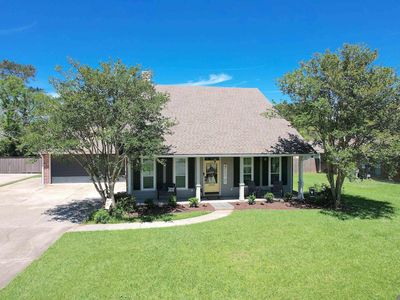 13031 N Ridge Dr, Walker, LA, 70785