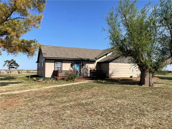 6153 County Street 2560 St, Hinton, OK 73047