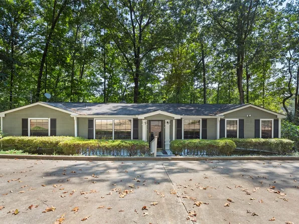 386 Brittany Cv, Lavonia, GA 30553