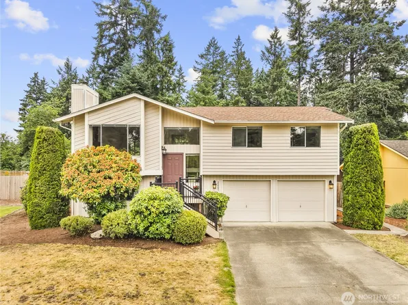 2005 157th Street Ct E, Tacoma, WA 98445