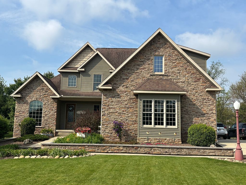 11319 Iris Ct - Property Image