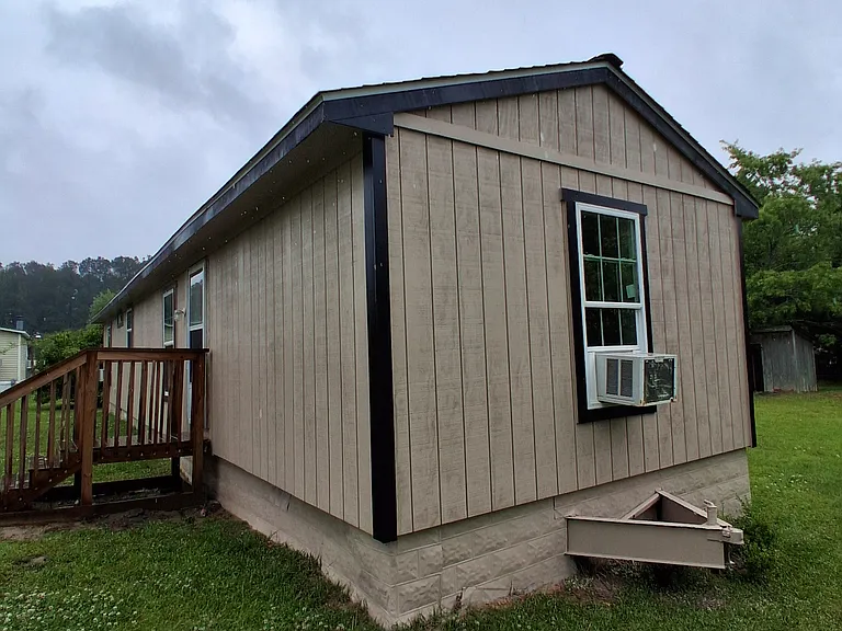 2020 W Barr Rd — Photo 13