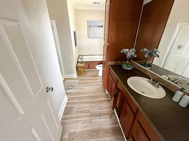 3855 River Rd — Photo 10