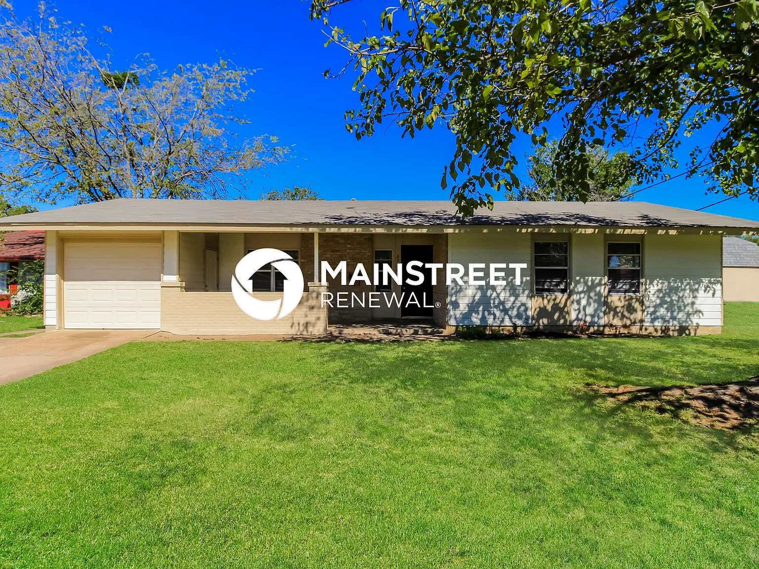 602 Hodges Dr — Photo 1