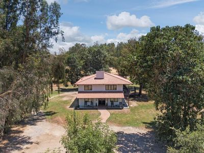 18690 Amos Rd, Bakersfield, CA, 93308