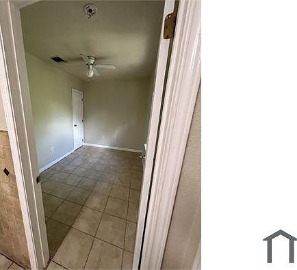5th image of 3911 SW Military Dr