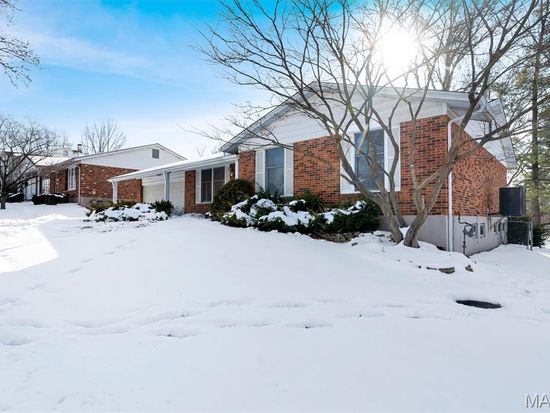14741 Mondoubleau Ln, Florissant, MO 63034