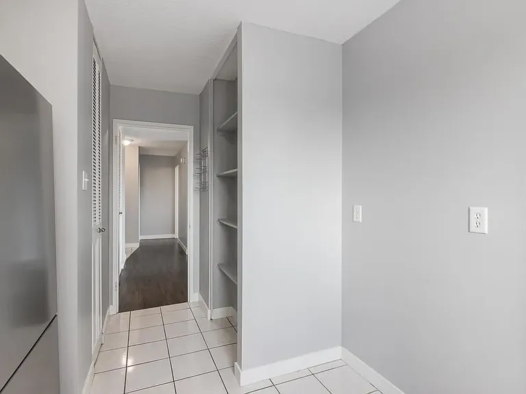 2105 90th Ave SW #1005-A — Photo 8