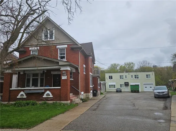 152 Homewood Ave, Kitchener, ON N2M 1W9