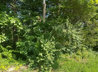 26 Rock Springs Rd, Celina, TN 38551