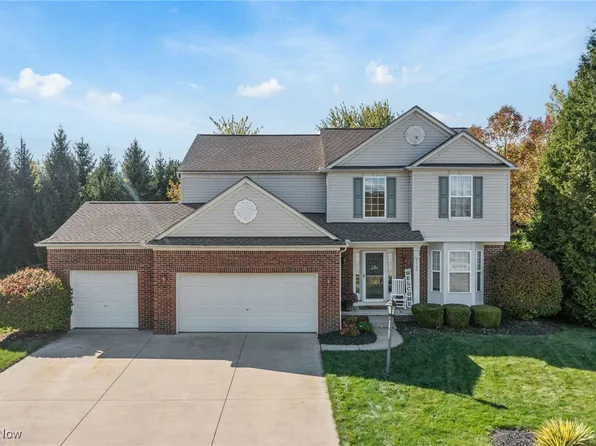 4900 Salton Dr, Brunswick, OH 44212