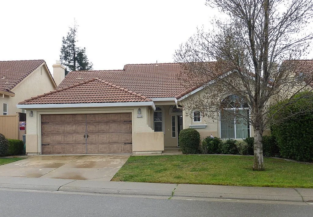 2216 Quarry Way photo 1