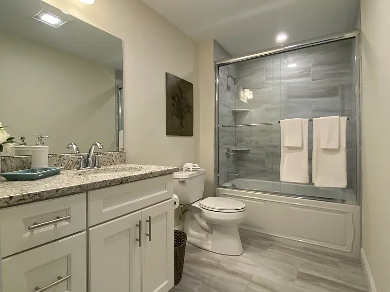 315 Ocean Boulevard Penthouse #601 — Photo 10