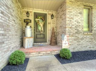 1401 Browns Creek Rd, Saint Albans, WV 25177