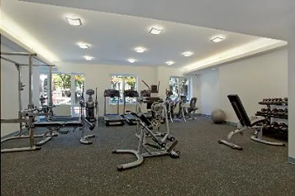 Rented by Corcoran | media 16