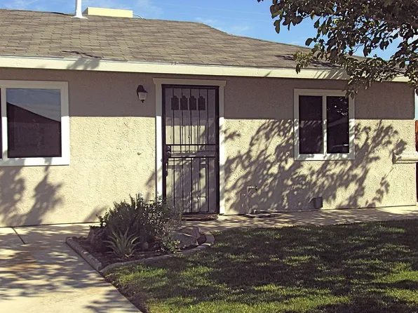 1212 W Willow Ave, Ridgecrest, CA 93555