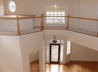 1028 Arbor Trce, Atlanta, GA 30319