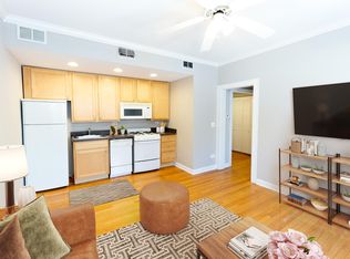 1215 W. Diversey, Chicago, IL 60614