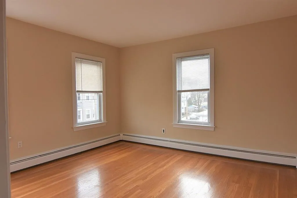 3 bed, 1500 sqft, $3,250 — Photo 4