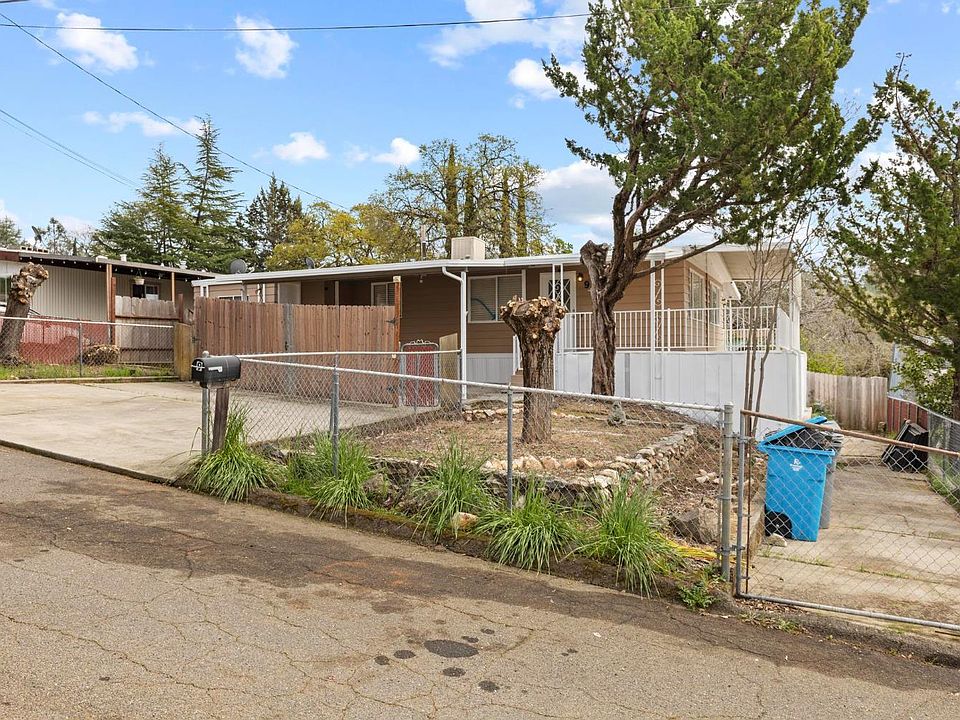 1st image of 9 Hanging Tree Ct