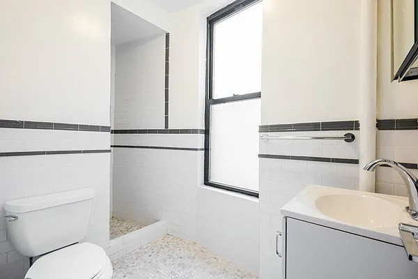 Rented by Corbett & Dullea Realty | media 14