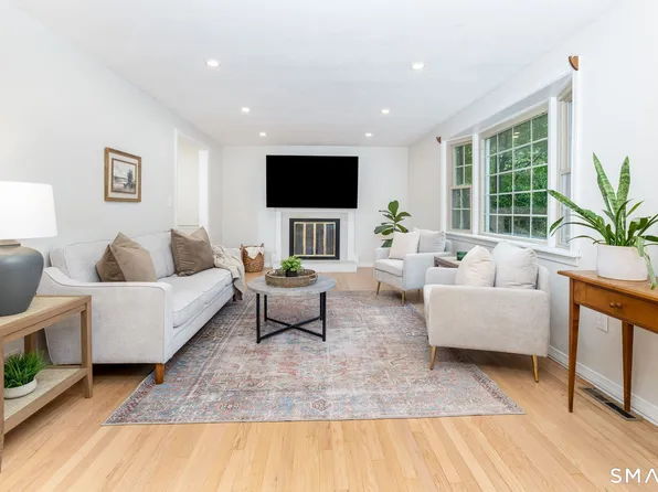 40 Wapping Wood Road, Ellington, CT 06029