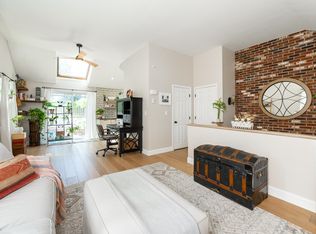 30 Perkins St APT 3, Milford, NH 03055