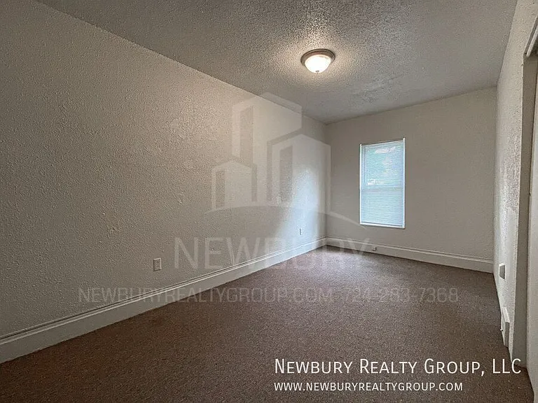 37 Hickory St — Photo 28
