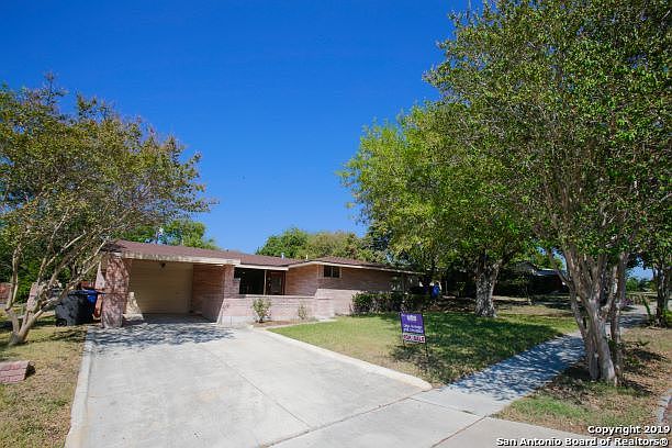 1st image of 335 Senova Dr