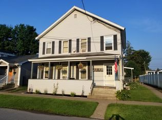41 Union St APT B, Saratoga Springs, NY 12866