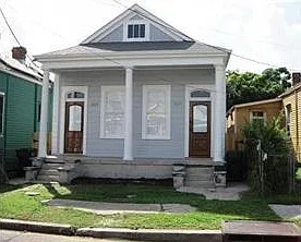 1521 Eagle St — Photo 1