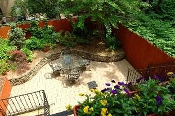 Sold by Kleier Residential | media 17