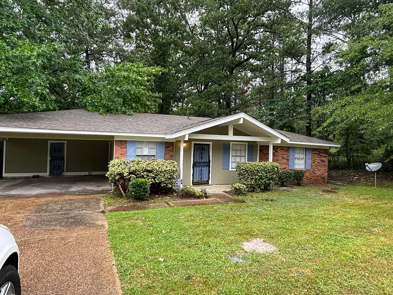 3 bed, 1167 sqft, $1,025 — Photo 1