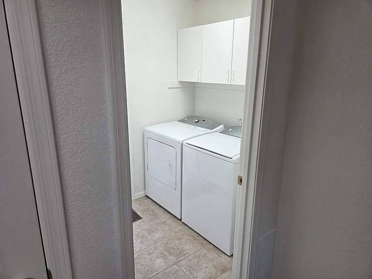 3212 Silversmith Dr — Photo 14