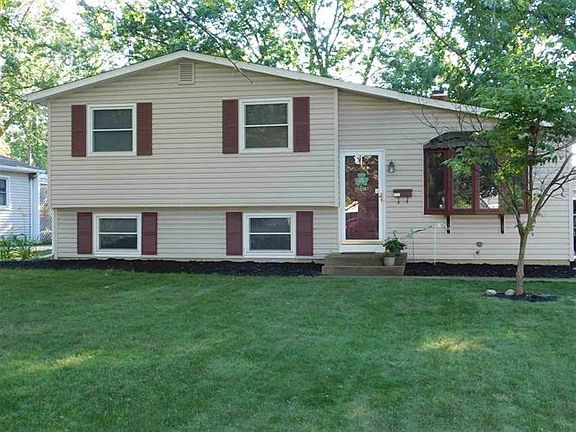 2nd image of 1721 Sterling Dr