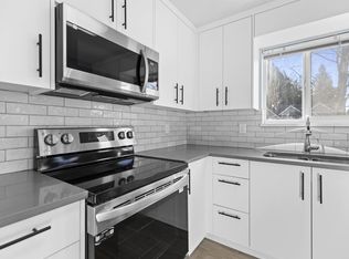 31771 Peardonville Rd #214, Abbotsford, BC V2T 5S7