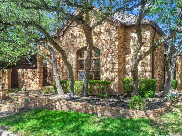 35 WESTCOURT LN, San Antonio, TX 78257