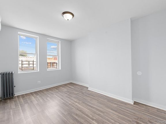 5th image of 482 Hegeman Avenue