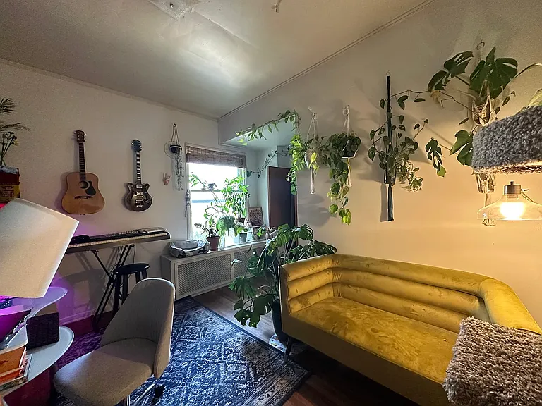 116 College Ave NE — Photo 7
