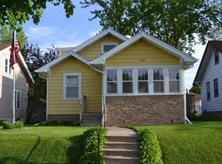 1604 Beech St, Saint Paul, MN 55106