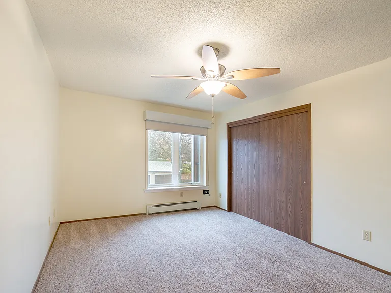 Spruce Pointe — Photo 16
