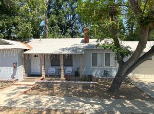 19009 Saticoy St, Reseda, CA 91335