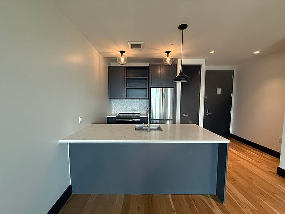 3rd image of 1134 Fulton St APT 9J