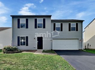 7523 Canal Highlands Blvd, Canal Winchester, OH 43110