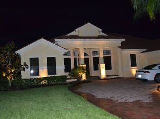 8737 Bonica Pl, Land O Lakes, FL 34637