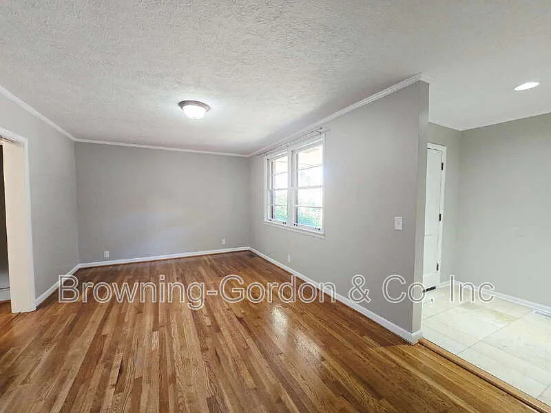 2 bed, 2.0 bath, 1420 sqft, $2,175 — Photo 3