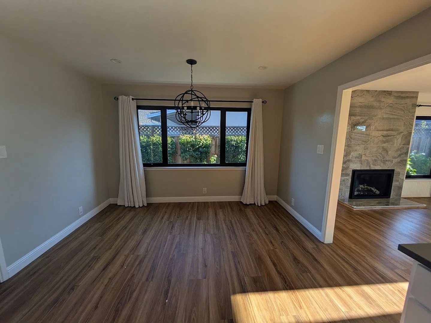 Large 3bed/3Bath Ranch Style Home — Photo 3