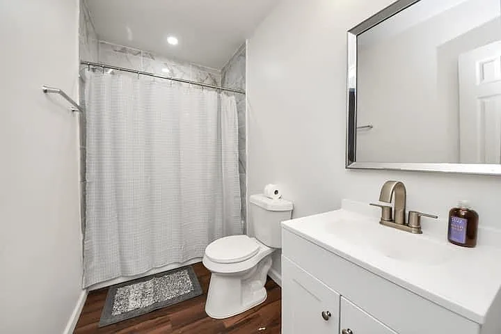 3760 Rio Vista St — Photo 18