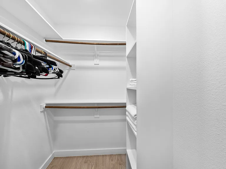 1614 Merritt Dr — Photo 18