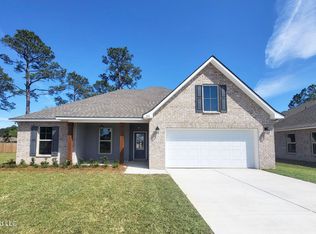 860 Leeward Dr, Biloxi, MS 39532